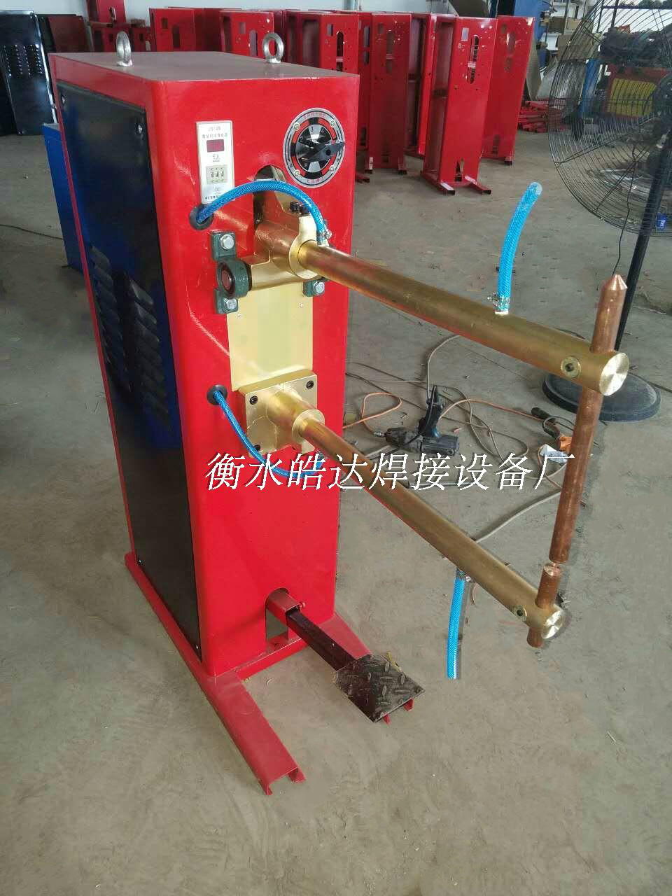 Factory pin DN-40 foot spot welding machine full copper core custom extended arm wire mesh butt welding machine Chicken cage rabbit cage welding machine