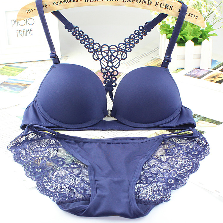 Pre-mùa hè khóa vẻ đẹp y kiểu ren sexy tụ tập trên ngực nhỏ dày áo ngực ít womens bộ đồ lót vô danh.