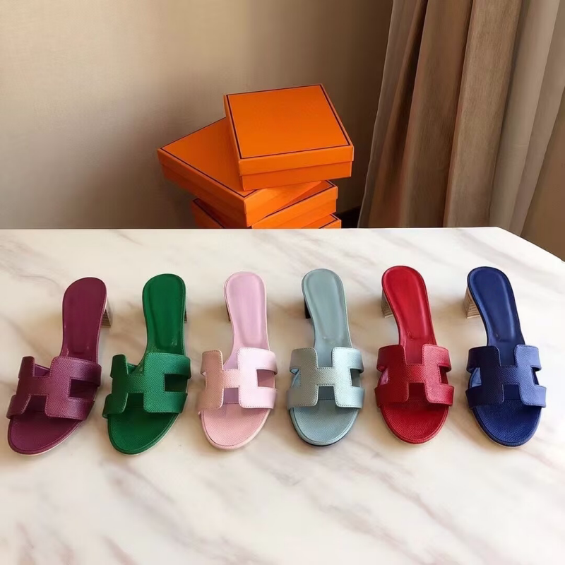 Classic Versatile Chunky Heel Slippers~ Women's Summer Outdoor Slippers Trendy Versatile Fashion Slip-On Sandals Beach Flat Slippers