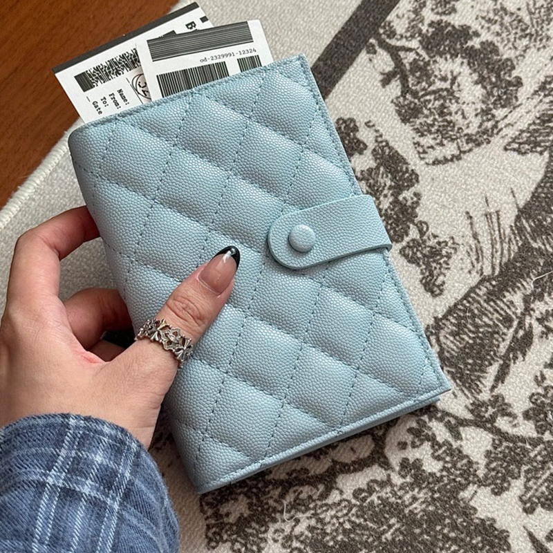 Rich Xia Qianqian New Passport Holder Caviar-Patterned Quilted Chanel-Style Document Passport Wallet Card Holder Wallet All-In-One Rich Xia Qianqian New Passport Holder Caviar-Patterned Quilted Chanel-Style Document Passport Wallet Card Holder Wallet All-In-One