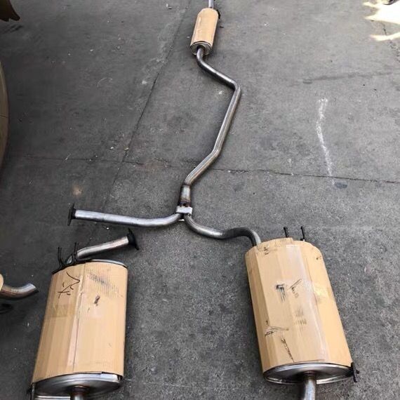 Suitable for 06/07/08/09/10/11-Year Honda Odyssey Integrated Exhaust Pipe Silencer Muffler Suitable for 06/07/08/09/10/11-Year Honda Odyssey Integrated Exhaust Pipe Silencer Muffler