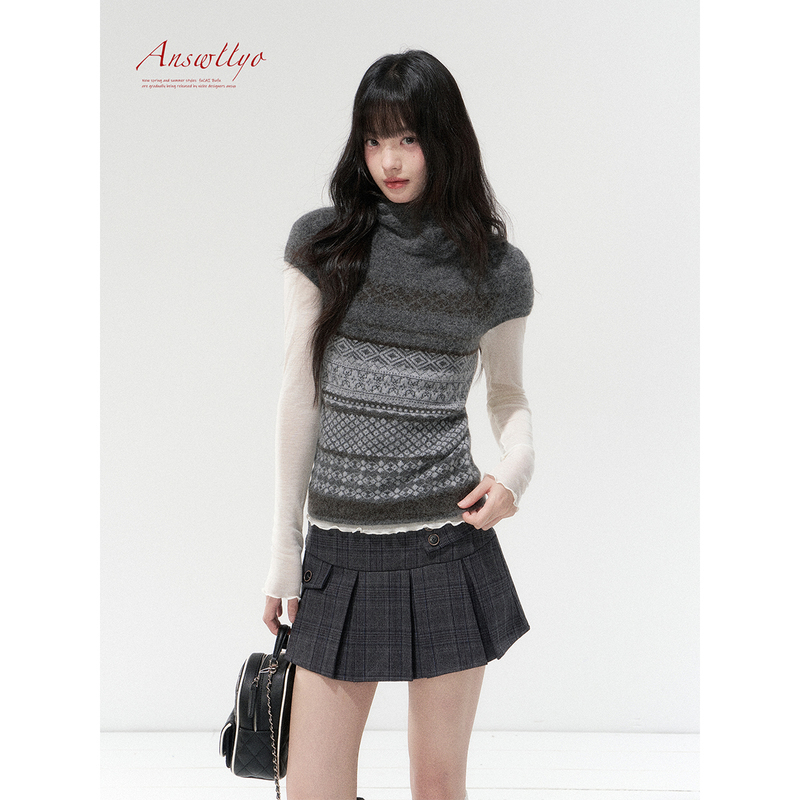 Answllyo Original Design High-Neck Jacquard Pullover Sweater for Women, Autumn and Winter Design, Slim Fit, Inner Knit Base Layer