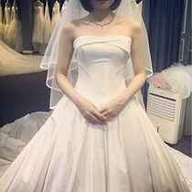 Light main wedding dress 2021 new bridal temperament bandeau French trailing satin simple Qi small child