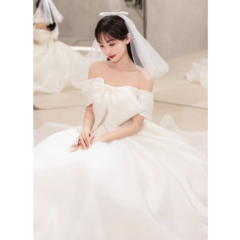 Summer wedding dress with bow for bride, 2023 collection, open shoulders, suitable for teen, lace dress Summer wedding dress with bow for bride, 2023 collection, open shoulders, suitable for teen, lace dress
