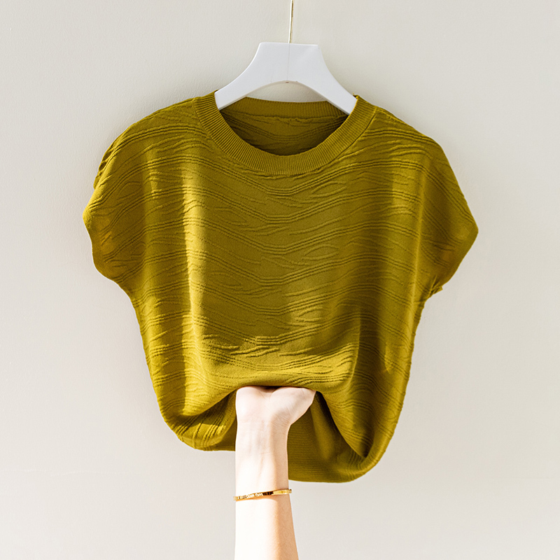 Loose and Slimming [40-100kg] Round Neck Ice Silk Short-Sleeved T-Shirt for Women, New Summer Style, Stylish Batwing Base Shirt