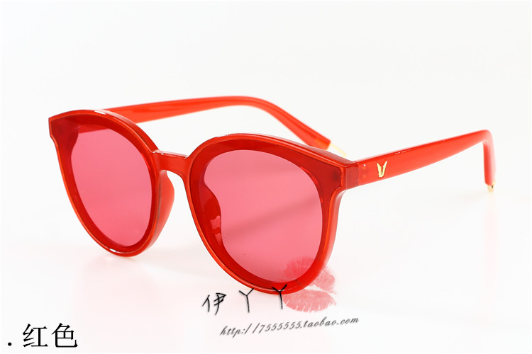 Ông Tình Yêu Dongdong với net red sunglasses nữ triều 2017 new kính ngôi sao Hàn Quốc vòng mặt phân cực kính mát