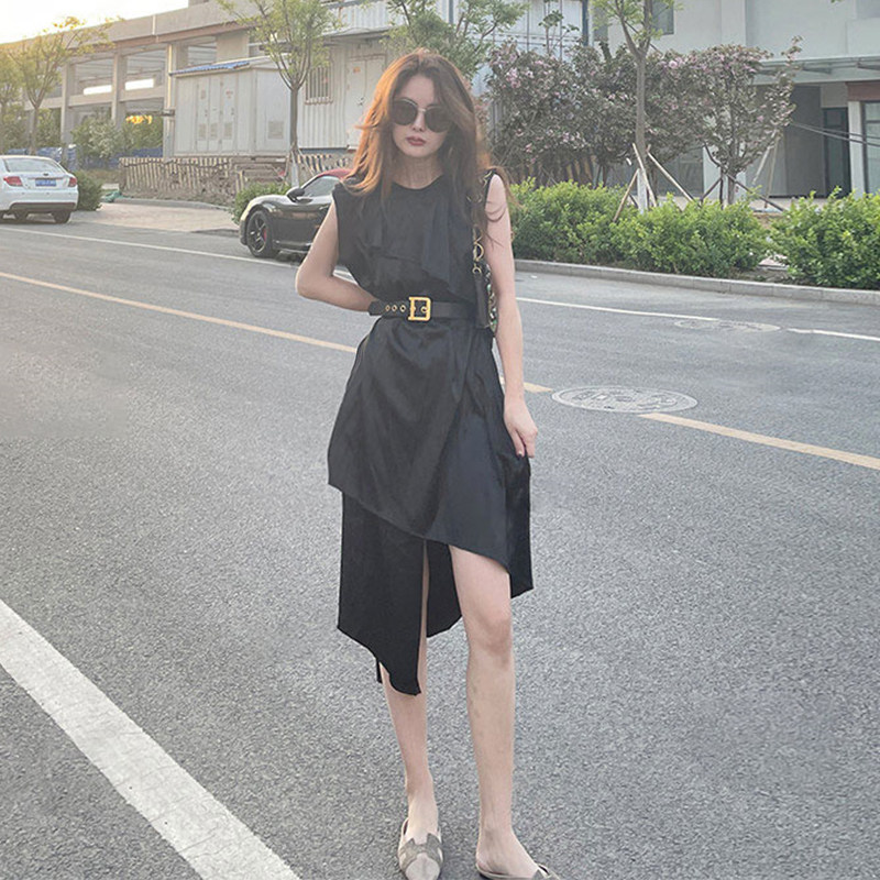 European station summer new design sense Internet celebrity irregular little black dress Hepburn style long skirt light luxury lady dress