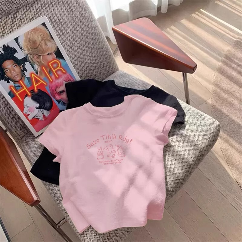 Women's New Style Pink Short-Sleeve T-Shirt, Summer Slim Fit, Age-Reducing Printed Top with Unique Design Women's New Style Pink Short-Sleeve T-Shirt, Summer Slim Fit, Age-Reducing Printed Top with Unique Design