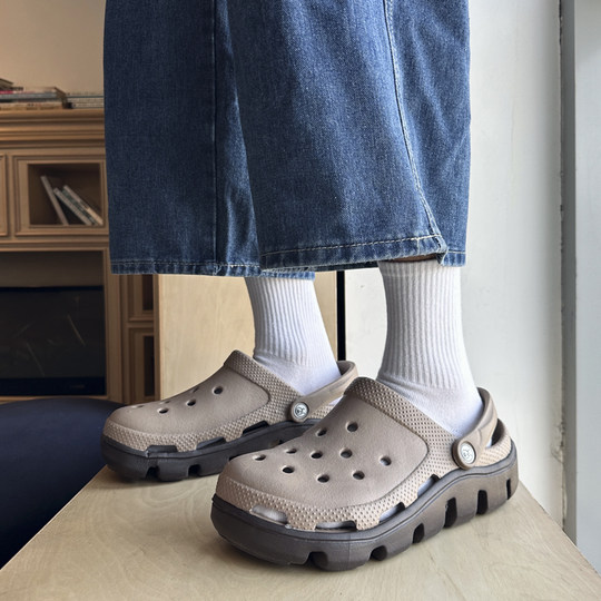 Croc Shoes Men's 2024 New Summer Outer Slippers Women's Non-Slip Thick-Soled Beach Shoes Soft-Soled Couple's Toe-Cap Sandals