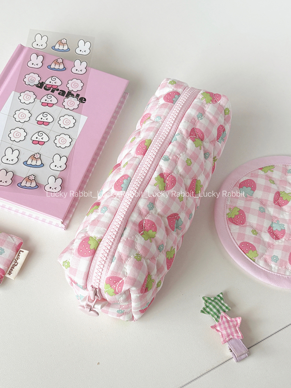 Lucky R｜Tian Xiwei and Lin Zhixia's Same Style Strawberry Pencil Case, Korean Fabric Strawberry Stationery Storage, Authentic