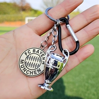 Пряжка из сплава Лиги чемпионов + бренд Bayern + черная подвеска