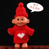 Светло-желтый