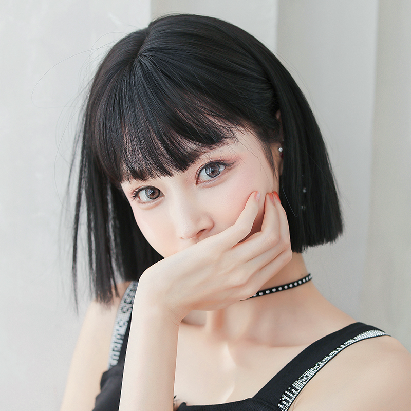 Short Bob Wig for Women with Bangs, Natural Full Head Wig, Shoulder-Length Straight Hair Wig