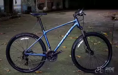 GIANT GIANT ATX810 Mountaineering Bicycle Frame 24-speed Oil Disc Aluminum Alloy Lock Front Fork