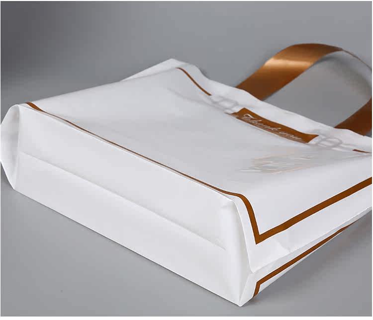 Подарочный пакет 服装店塑料手提袋子定制logo衣服店手拎袋购物袋礼品袋胶袋礼品袋