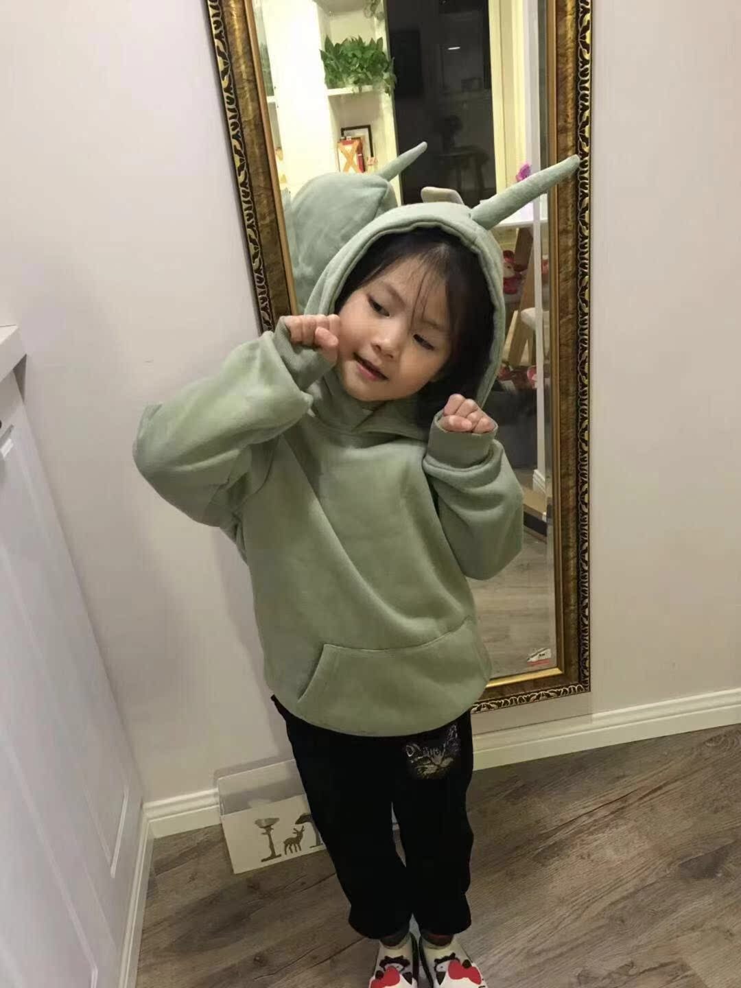 Quần áo trẻ em mới mùa thu và mùa đông bé trai và bé gái ăng ten bé trùm đầu áo len dài tay dày ấm áp để giữ tình nhân áo nỉ hoodie có mũ 
