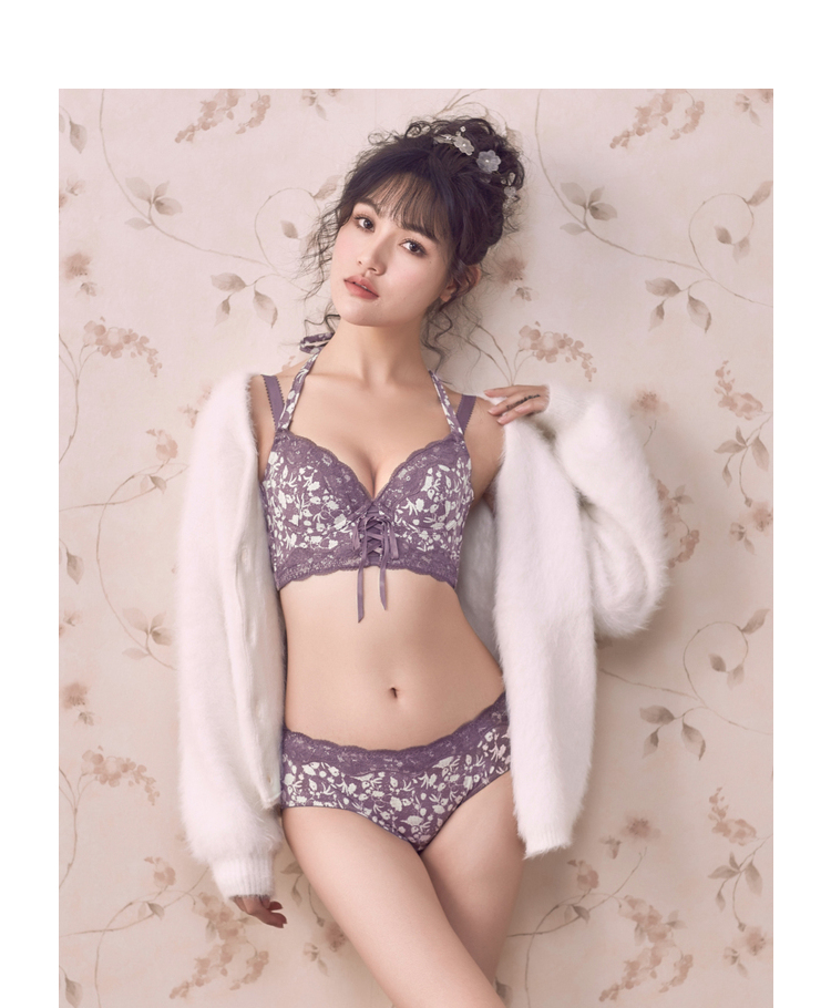 Bộ đồ lót sexy tập hợp của Royle [2 áo ngực + 2 đồ lót] ABW17705