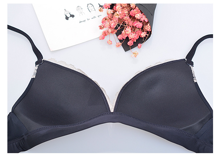 Châu âu và Mỹ Thoải Mái Siêu mỏng Không Có Thép Vòng Tam Giác Cup Glossy Bra Ngực Lớn Nhỏ Liền Mạch Bikini Đồ Lót của Phụ Nữ