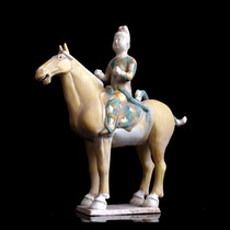 Ceramic horse Tang three colors horse terracotta horse on human pottery fittings classical home decoration artifacts replicated collection