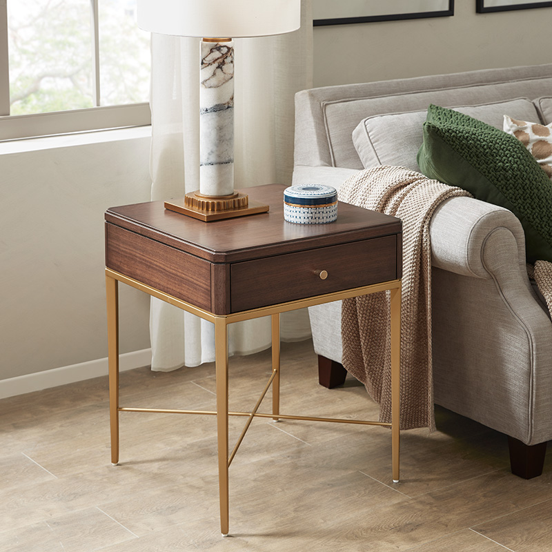 Harbor House Classic American living room edge a few corners a few sides table a minimalist small table Madilyn