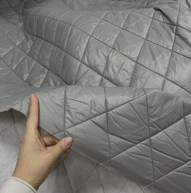 Autumn and Winter Quilted Cotton-Padded Gray Nylon Fabric Large Diamond Plaid Vest Jacket Cotton Coat Cotton Pants Warm Fabric
