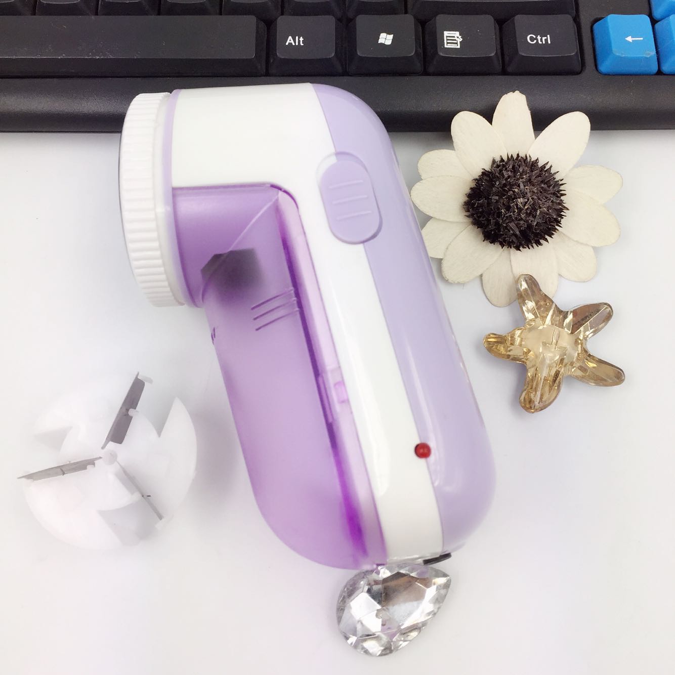 Gửi đầu dao Hộ gia đình năng lượng cao điện sạc tóc bóng xén áo len sạc thẳng để bóng đến tóc - Link Remover 	cách sử dụng máy cắt lông xù quần áo	