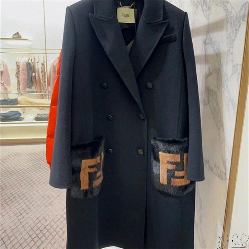 Fendi/Fendi New Classic Embroidered Double Ff Logo Plush Pocket Coat Jacket for Women and Men Fendi/Fendi New Classic Embroidered Double Ff Logo Plush Pocket Coat Jacket for Women and Men