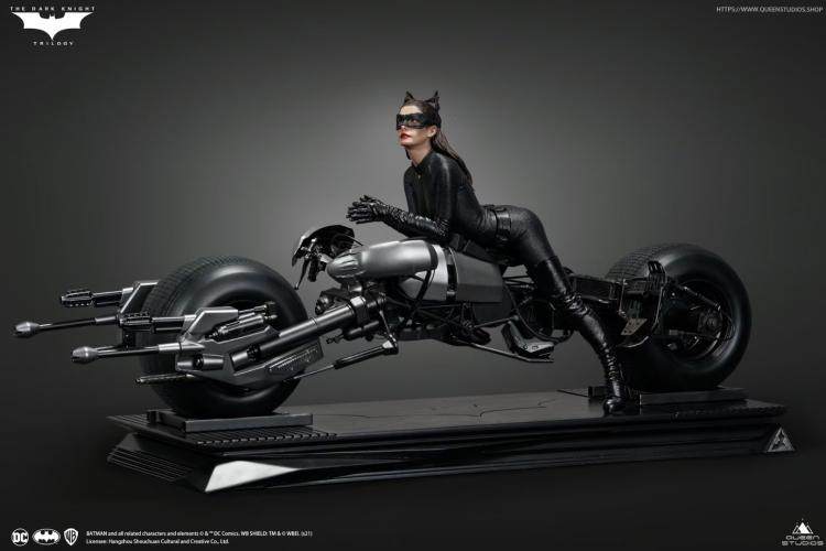 Queen Studios Catwoman Anne Hathaway Batman 1/6 Resin Statue 11