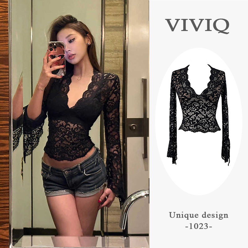 French-Style Sexy Black Long-Sleeve Lace Base Shirt for Women, New Spring Model, Stylish Layering Inner Wear, Slim-Fit Top for Hot Girls