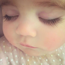 Cute male and female baby fetal education poster big eyes long eyelash doll painting pregnant woman wedding room foreign baby wall stickers