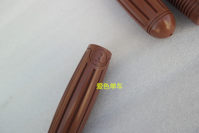 Poignées de vélo - Ref 2337554 Image 3