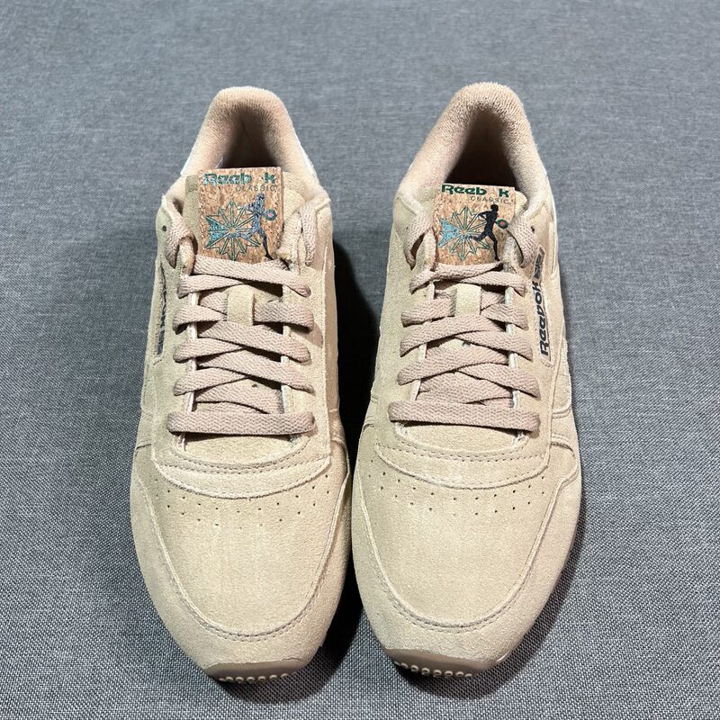 Authentic Reebok Classic 1983 Retro Versatile Sneakers for Men and Women Gy9885 Authentic Reebok Classic 1983 Retro Versatile Sneakers for Men and Women Gy9885