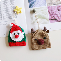Handmade knitted pull key bag women's cute Santa Claus wool car key protective cover