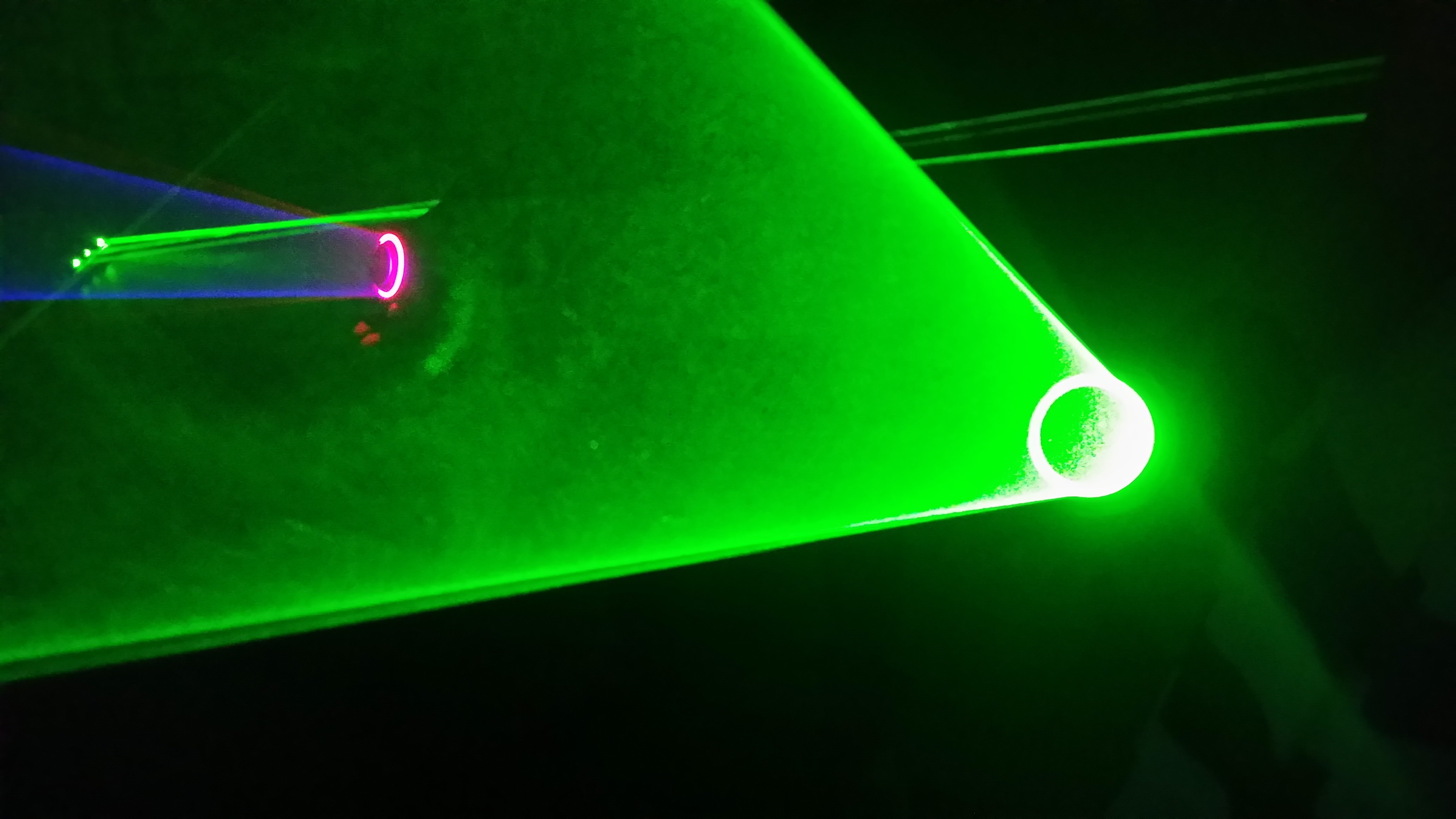 đèn led nháy đuổi Găng tay Laser Găng tay Swirl Thiết bị sân khấu Đạo cụ biểu diễn Laser Head Găng tay phát sáng đèn led đường phố