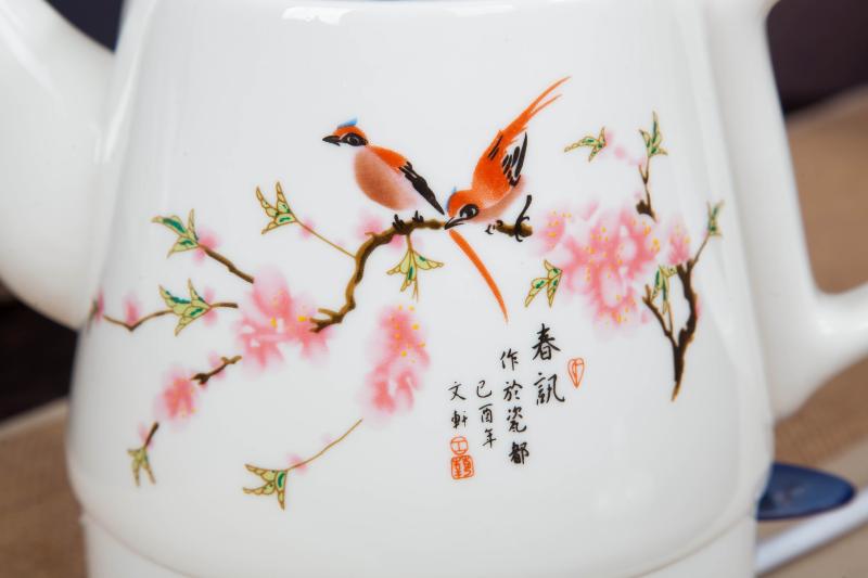 ấm sắc thuốc Jingdezhen Ấm đun nước bằng điện gốm gia dụng Tự động Tắt nguồn Chống cháy sứ Ấm siêu tốc Ấm sứ lớn màu xanh và trắng ấm nấu nước