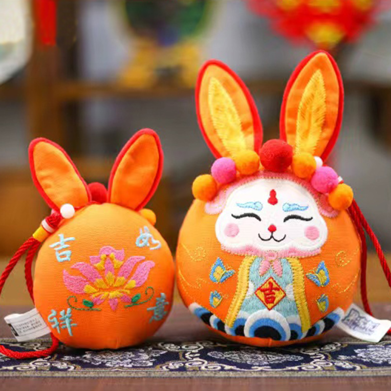 Car pendant rearview mirror car hanging pendant pendant safety charm car antique embroidery finished product of the year of the rabbit and the lion high-end