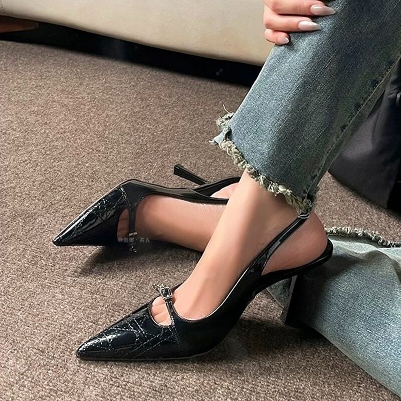 Italy Sanli~ Fashionable Niche Style Pointed Toe Closed-Toe Single Shoes for Women, New Stiletto High Heels, Versatile Sandals