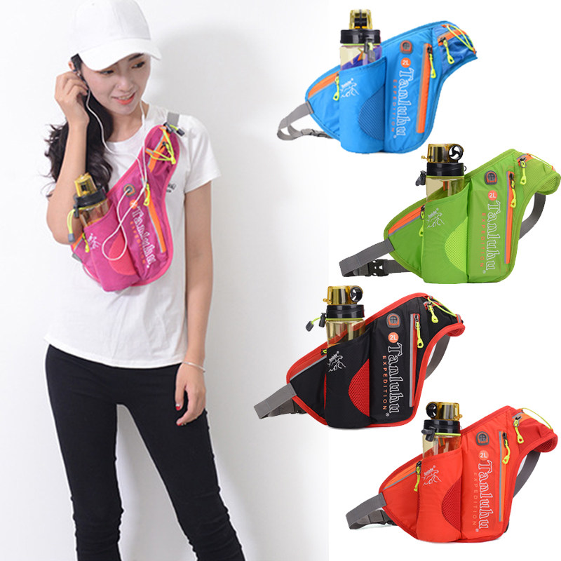 Portable close-fitting running kettle bag men's and women's multi-functional sports chest bag riding mountaineering waterproof mobile phone bag cup bag