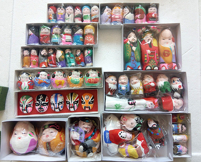 China's ethnic minorities little clay figurines doll clay sculpture The Romance of the Three Kingdoms Journey to the West