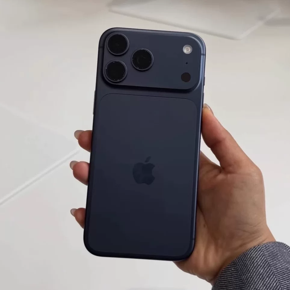Apple/ iPhone 17, 17 Pro Max, 5G