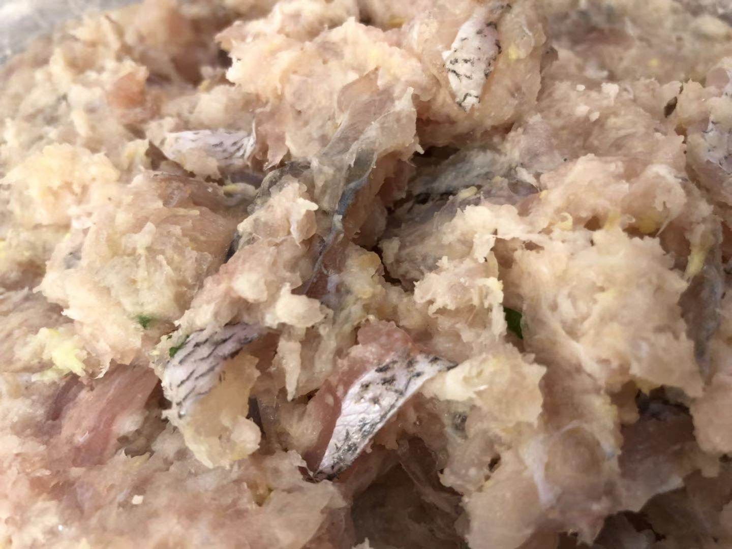 Wenzhou specialty Yueqing's own pure hand - made fish pills and fish surface 500g soup delicious