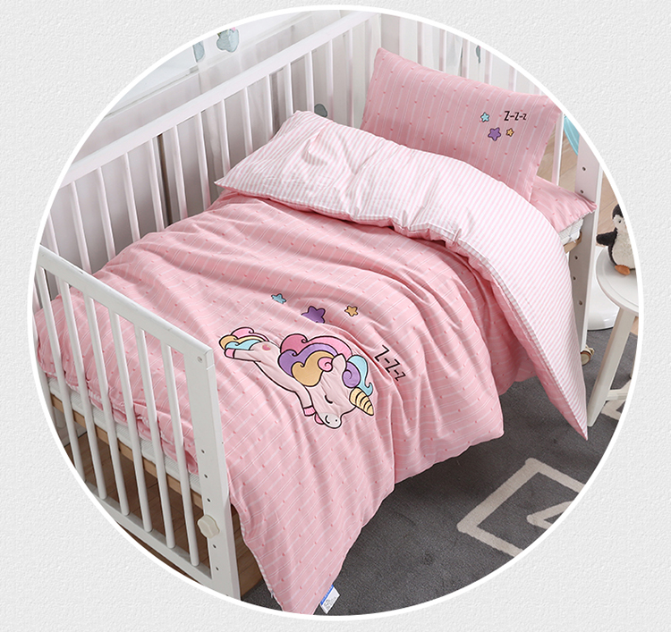 Bé mẫu giáo quilt ba mảnh cotton lõi con nap quilt bông vào giường bộ đồ giường trẻ em cốt lõi