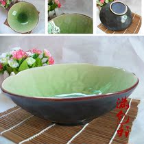 Ice Cracking Glazed Soup Bowl Cutlery Salad Bowl with a large bowl