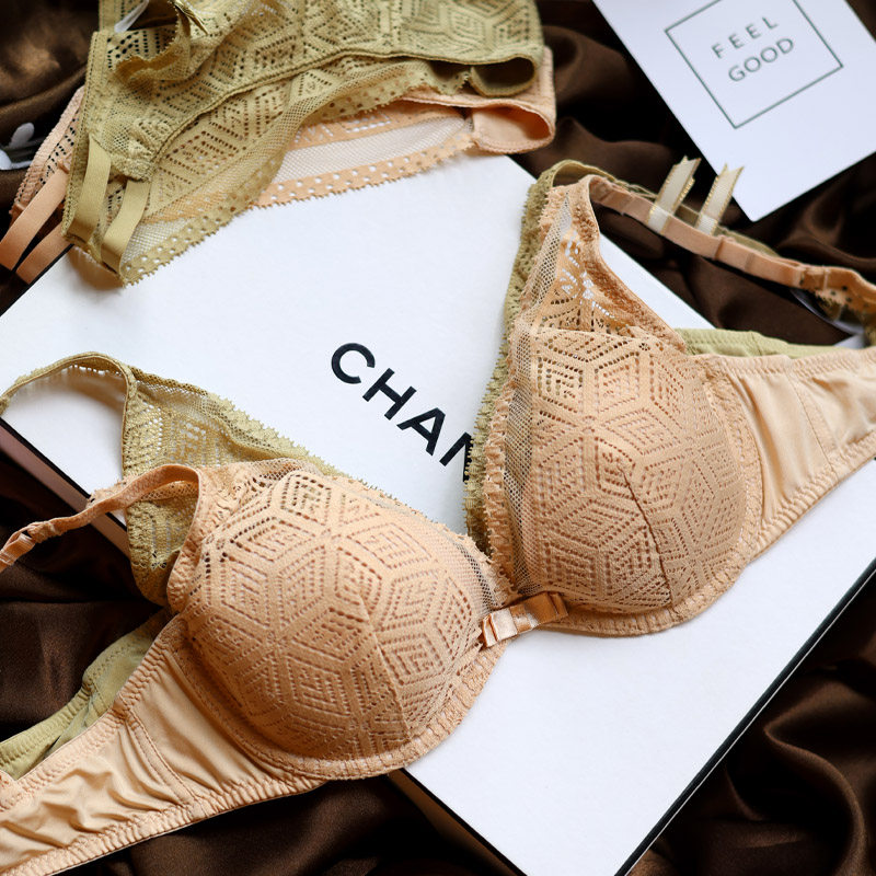 Midnight blue Europe and America sexy deep V has steel ring underwear underwear thin cotton comfort bra small bra