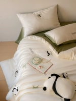 60 крошечных шелков (панда обнимает бамбук)