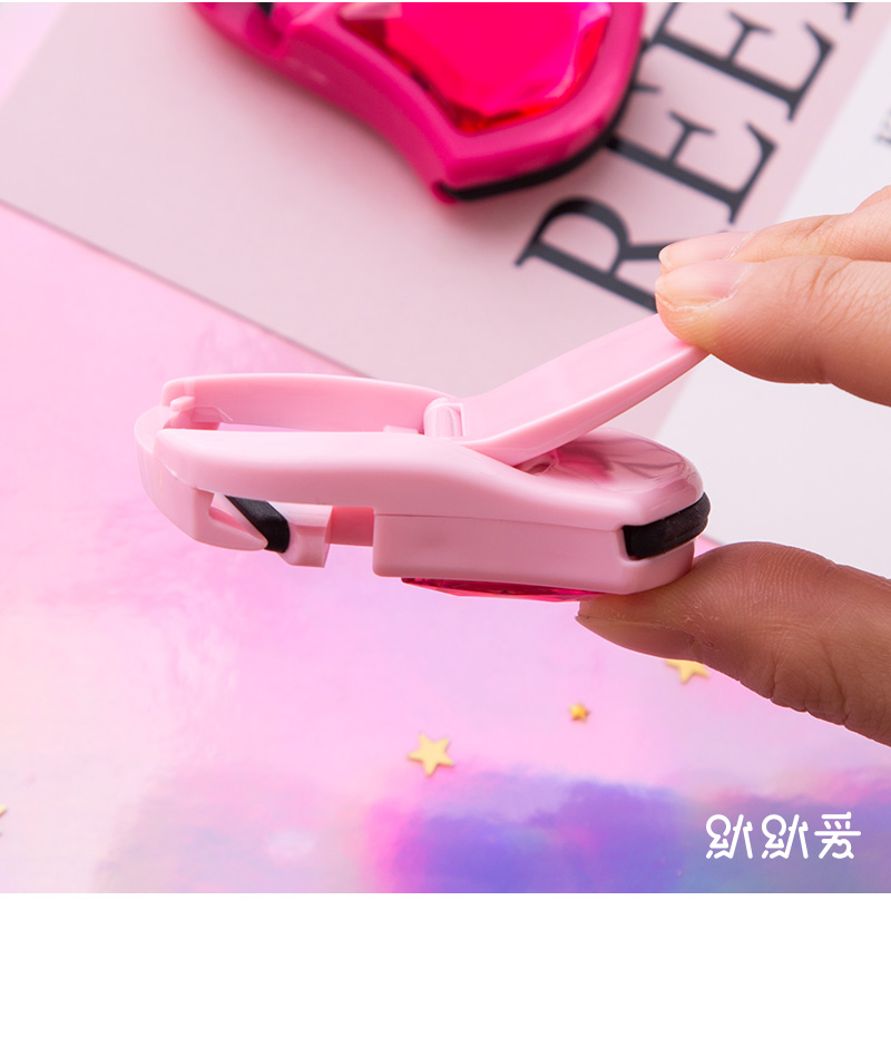 Im lặng tình yêu lông mi uốn cong người mới bắt đầu mini công cụ trang điểm nữ cầm tay dưới lông mi địa phương kéo dài - Các công cụ làm đẹp khác bộ cọ fix