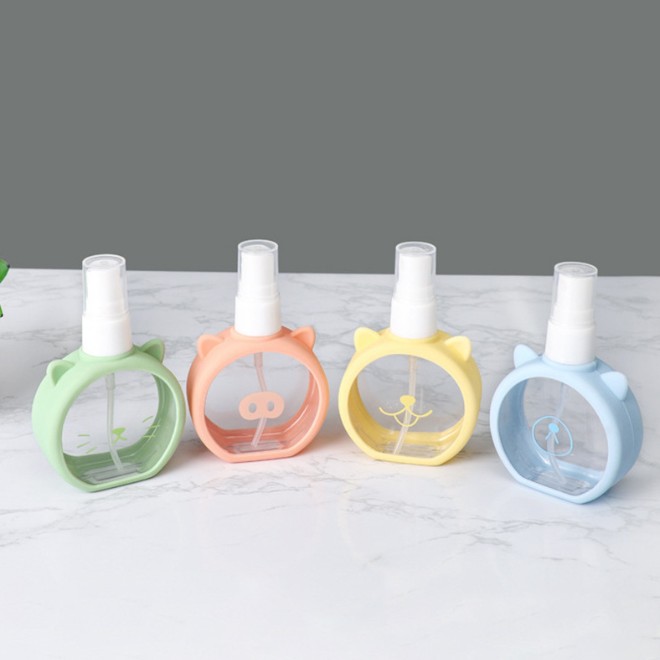 Creative Cute Little Spray Pot Makeup Moisturizing Split Plastic Bottle Sub Portable Small Spray Bottle Silicone Cover Fine Spray Bottle
