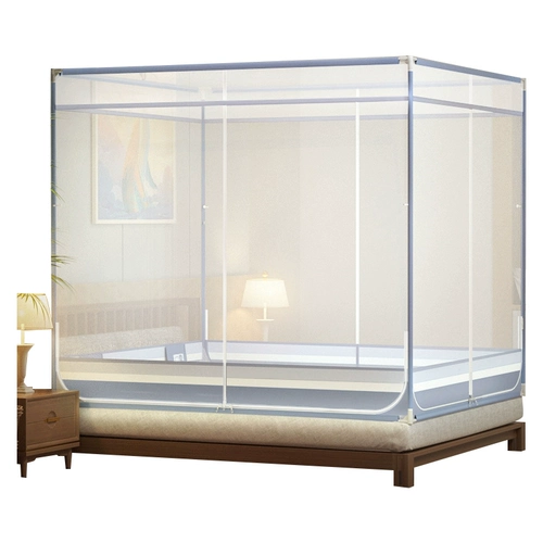 [Класс A] Тип T против, падающий три -деревенские комары.