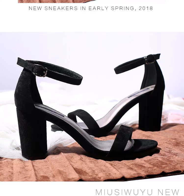 Word khóa với sandal dày nữ hè 2018 mới Âu và Mỹ gợi cảm hở ngón hoang dã với giày cao gót thần tiên dép quai ngang nữ