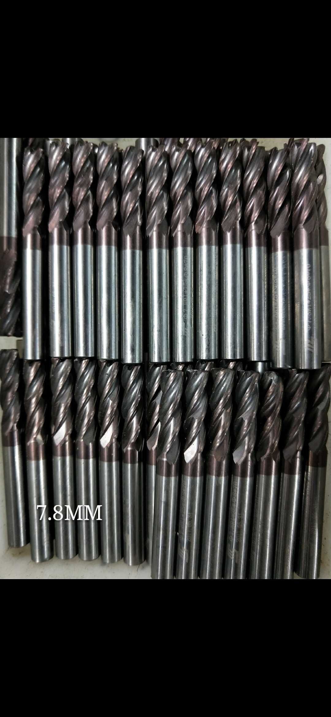 Second-hand solid tungsten steel milling cutter alloy milling cutter four-edged 7 8MMI